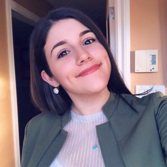 Meet your Posher, Vanessa - Picture 1 of 1